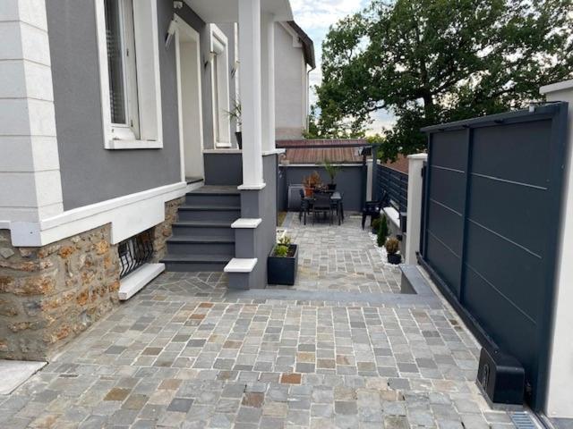 Auberge Appartement Ormesson Sur Marne / Sucy En Brie Sucy-en-Brie Exterior foto